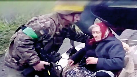 Robot rescue elderly |