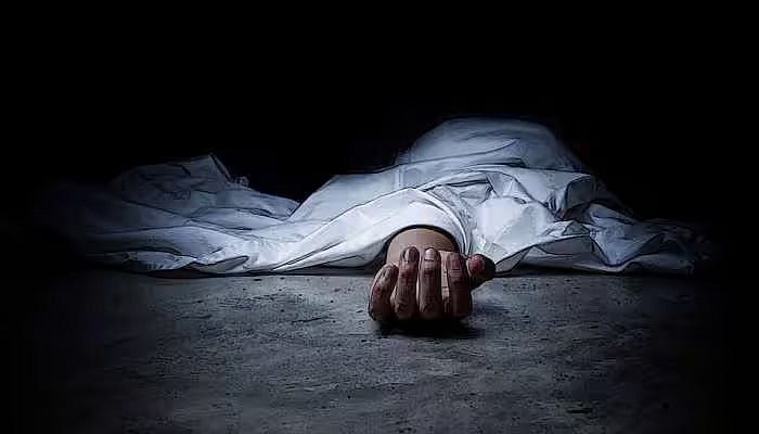 ஆந்திரா | சுவர் இடிந்து விழுந்த விபத்து - 7 பேர் பரிதாபமாக உயிரிழப்பு