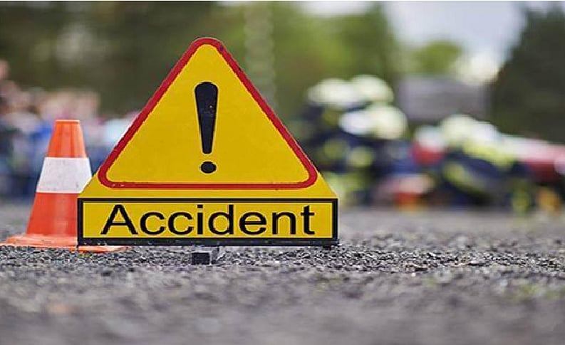 கள்ளக்குறிச்சி: அதிவேகமாக சாலையில் சென்ற இருசக்கர வாகனங்கள் - பைக் ரேஸில் இரு சிறுவர்கள் பலி Kallakurichi: Two boys killed in bike race