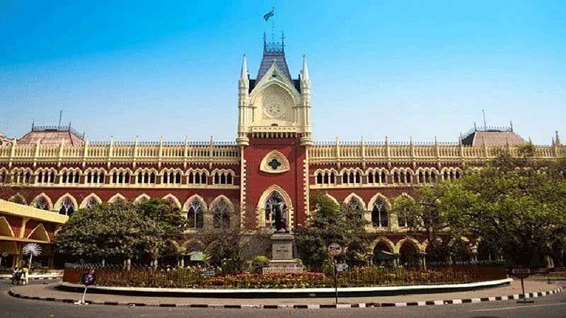 Calcutta HC Cancels Appointment of 25,753 School employees in West Bengal / ஆசிரியர் நியமன ஊழல்.. 24 ஆயிரம் பணியிடங்கள் ரத்து.. கொல்கத்தா நீதிமன்றம்