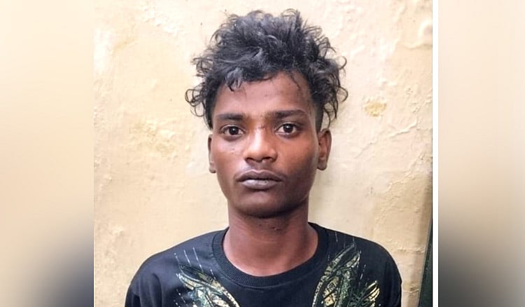 சென்னை: தள்ளாடி தடுமாறி வந்த இளைஞர் - சோதனையில் சிக்கிய போதை மாத்திரைகள் பறிமுதல் | Narcotic pills seized from youth during search at Chennai