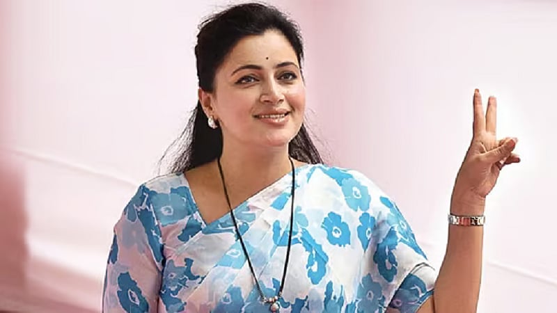 பாஜக வேட்பாளரின் பேச்சை வரவேற்ற எதிர்க்கட்சிகள்.. பதிலளித்த கருணாஸ் பட நடிகை!/bjp amravati candidate navneet rana answer on modi review speech