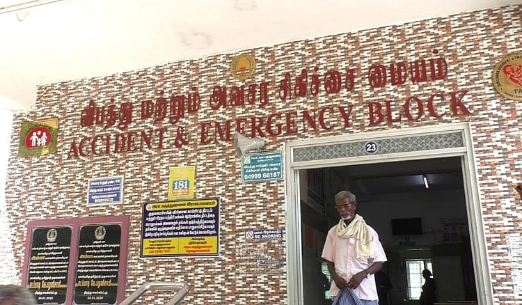 திருமணத்திற்கு மறுத்த பெண் - மண்ணெண்ணெய் ஊற்றி எரிக்க முயன்ற இளைஞர் Virudhunagar: Girl refused to marry - youth tried to burn her with kerosene