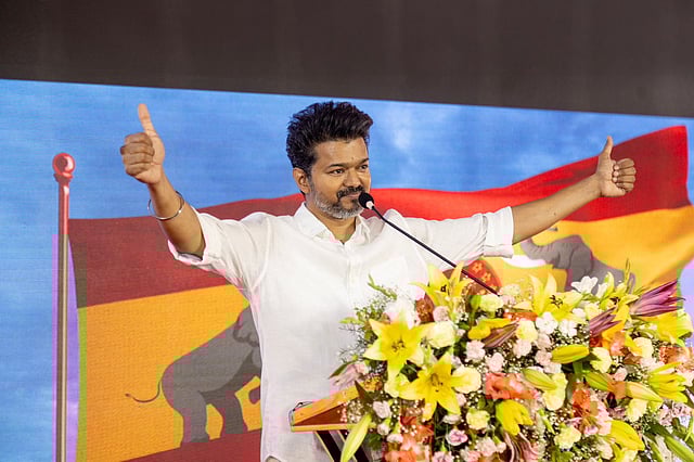 தவெக தலைவர் விஜய்