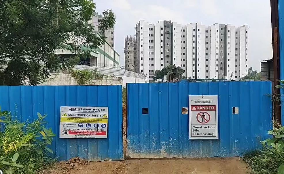 திருவள்ளூரில் கட்டுமான பணியில் ஈடுபட்ட தொழிலாளி தவறி விழுந்து உயிரிழப்புTiruvallur  construction work running Worker fall and dies