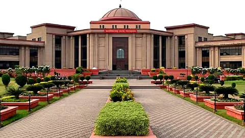 சட்டீஸ்கர்/having sex with a corpse is not legally rape chhattisgarh high  court ruling