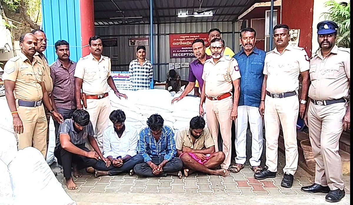 மதுரை: கோழி தீவனத்தில் மறைத்து வைத்து கடத்தி வந்த 1400 கிலோ புகையிலை பொருட்கள் பறிமுதல் Madurai: Four arrested for smuggled tobacco goods