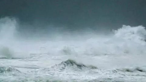 new pressure area in bay of bengal today heavy rain in 6 districts