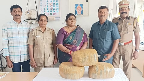 16 கிலோ கஞ்சா பறிமுதல்