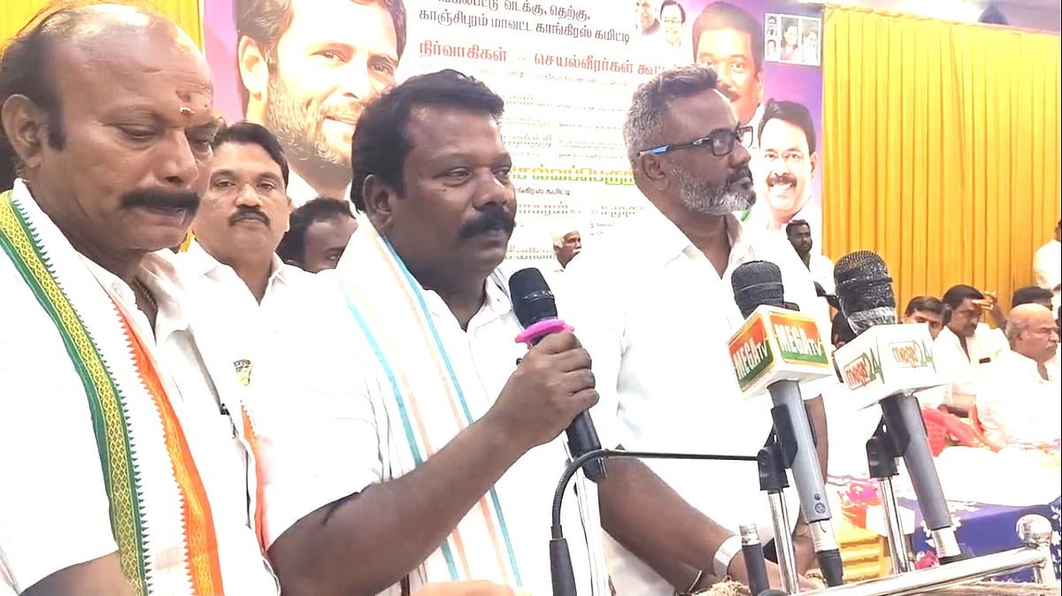 பெரியாரை விமர்சித்து விட்டு ஈரோடு இடைத்தேர்தலை சீமான் எப்படி சந்திப்பார் - செல்வப்பெருந்தகை How Seeman will face the Erode by-election Selvaperundagai