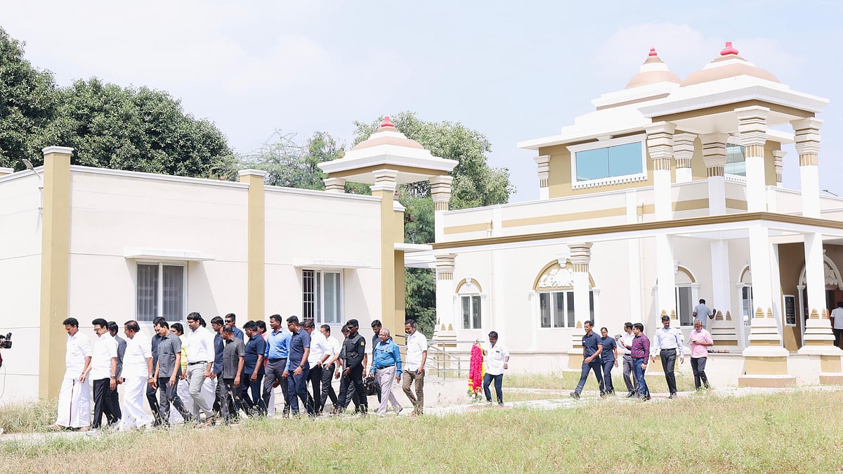 திருச்சி | மணிமண்டபங்களில் திடீர் ஆய்வு.. முதல்வர் அதிருப்தி ! / chief minister stalins emergency inspection at trichy mani mandapams