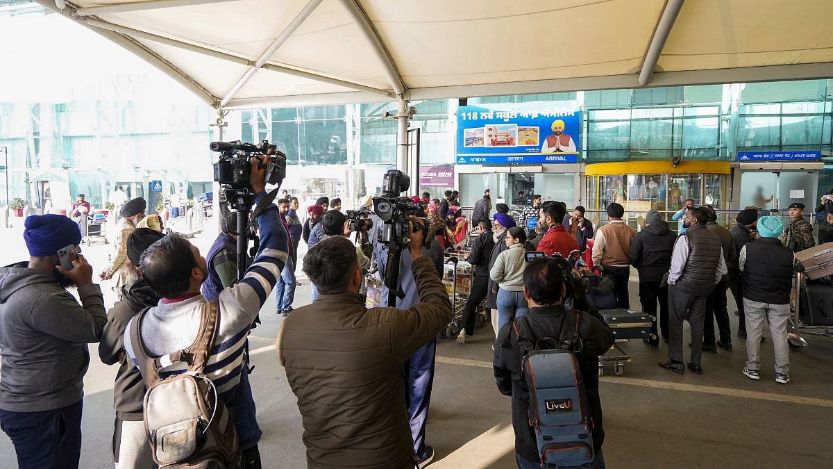 புலம்பெயர்ந்தோர் அமெரிக்கா/104 indians deported from usa land in amritsar