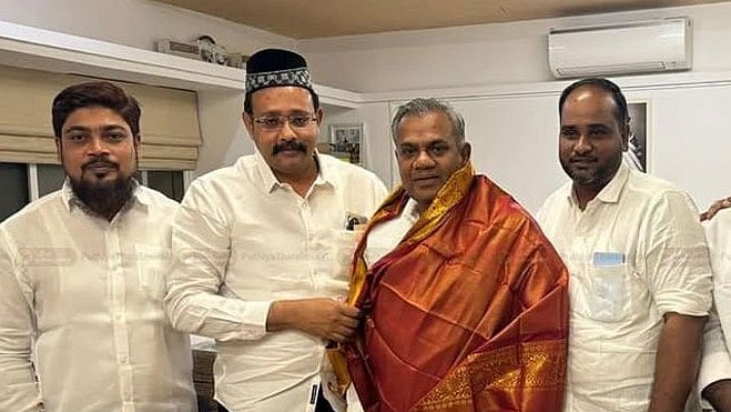 தமிழக வெற்றிக் கழகத்திற்கு தமிழ்நாடு முஸ்லீம் லீக் ஆதரவு -  ஆனந்த் - முஸ்தபா சந்திப்பு TML support for TVK - Anand - Musthafa meeting