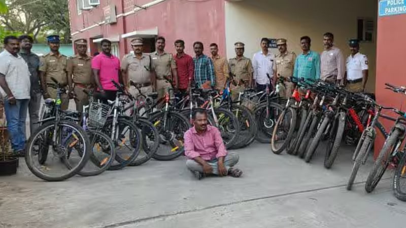 பல நாள் சைக்கிள் திருடன் அயனாவரத்தின் வசமாக சிக்கிய சம்பவம் /a bicycle thief arrested in ayanavaram 