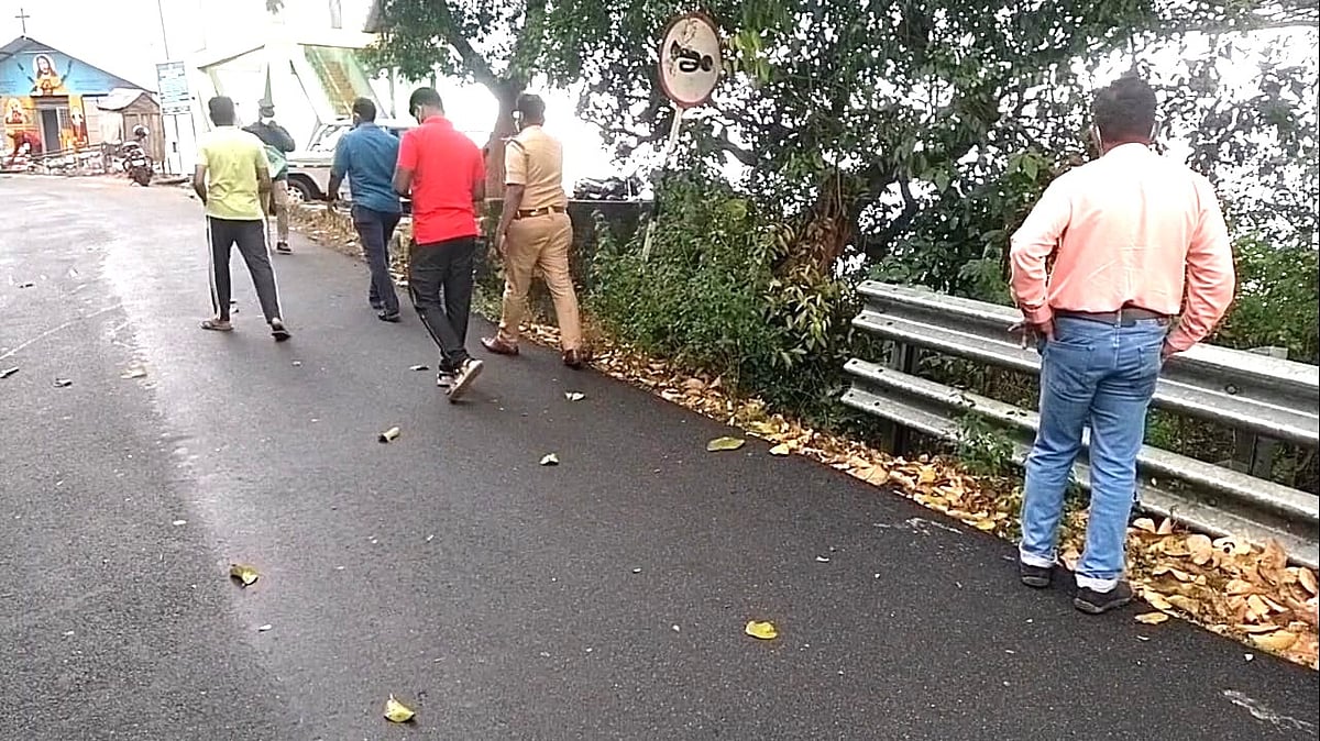 திண்டுக்கல் | வெடி பொருட்கள் கைப்பற்றப்பட்ட சிறுமலையில் NIA அதிகாரிகள் சோதனை Dindigul | NIA officials raid Sirumalai where explosives were seized