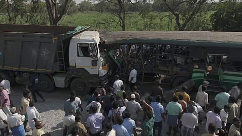 அரசு பேருந்து விபத்து