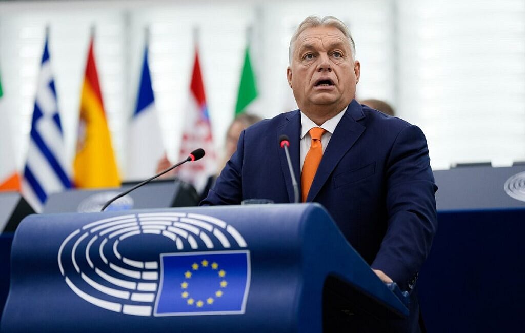 2 குழந்தைகள் பெற்றுக்கொண்டால் வாழ்நாள் வருமான வரி விலக்கு ; ஹங்கேரி அரசு போட்ட அதிரடி உத்தரவு!