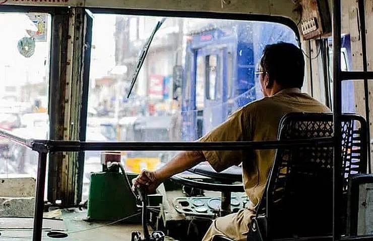 அரசு போக்குவரத்து கழக ஓட்டுநர், நடத்துநர் பணியிடங்களை நிரப்ப அறிவிப்பு!