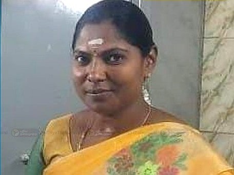 திருவாரூர் | ரூ.1 லட்சம் லஞ்சம் - பெண் கோயில் செயல் அலுவலர் கைது