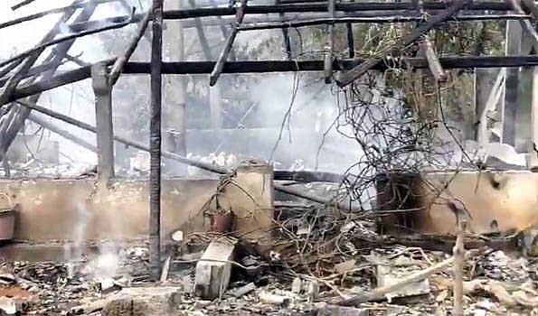 ஆந்திரா| பட்டாசு ஆலையில் ஏற்பட்ட பயங்கர தீவிபத்து; 8 பேர் பரிதாப மரணம்!