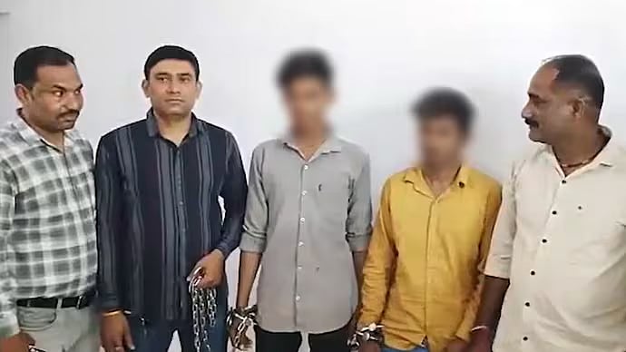 36 முறை பீர் பாட்டிலால் குத்தி கொலை செய்யப்பட்ட கணவன்;  சடலத்தை வீடியோ காலில் காட்டிய மனைவி !