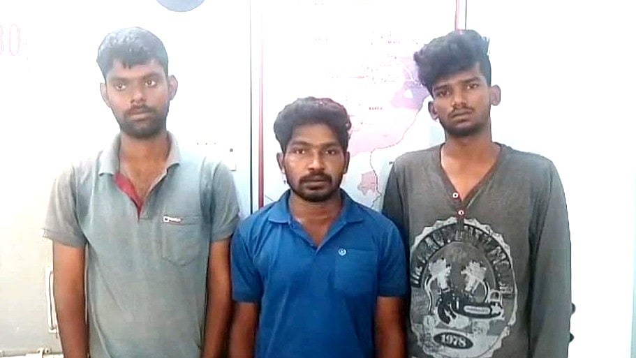 சேலம் | உறவினர் வீட்டில் 6 சவரன் நகையை திருடிய நபர் உட்பட 3 பேர் கைது