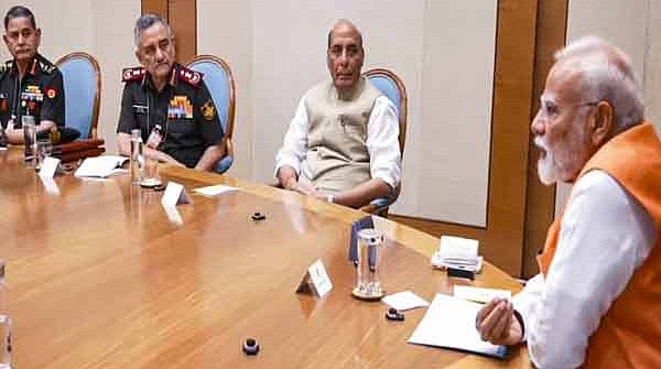 பஹல்காம் தாக்குதலுக்கு பதிலடி... மோடி தலைமையில் முக்கிய ஆலோசனை!