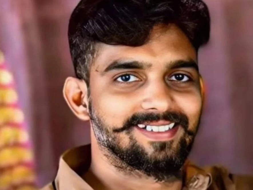 ரவுடி வெள்ளைக்காளி ஆதரவாளர்களால் மதுரையில் பரபரப்பு