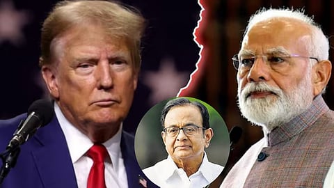 முன்னாள் மத்திய அமைச்சர் ப.சிதம்பரம் எழுதும்