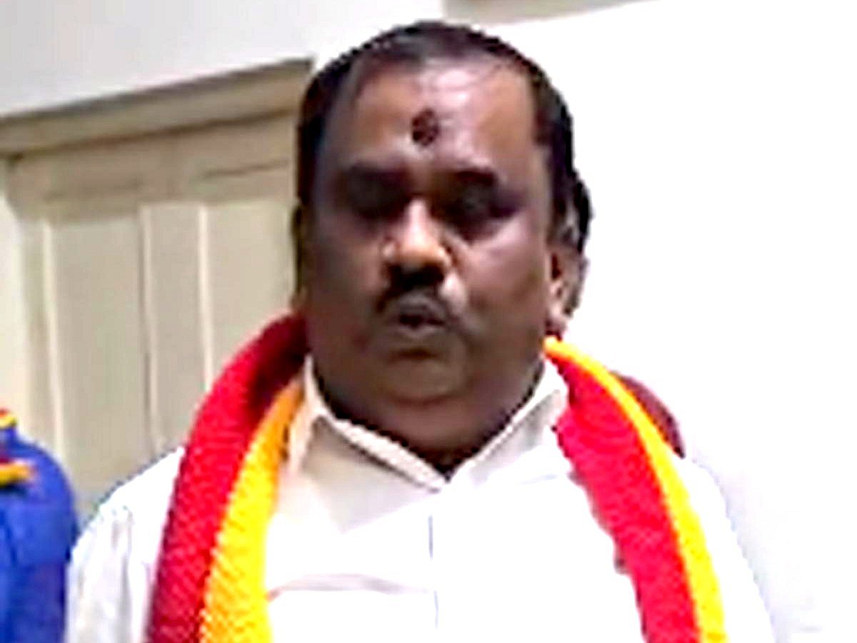 கமல் படத்தை திரையிட்டால் தியேட்டரை கொளுத்துவோம் - நாராயண கவுடா