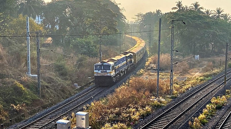 தமிழ்நாட்டில் பல்வேறு ரயில்வே திட்டங்களுக்காக ஒதுக்கப்பட்ட நிதி திருப்பி அனுப்பப்பட்டதா? உண்மை என்ன?