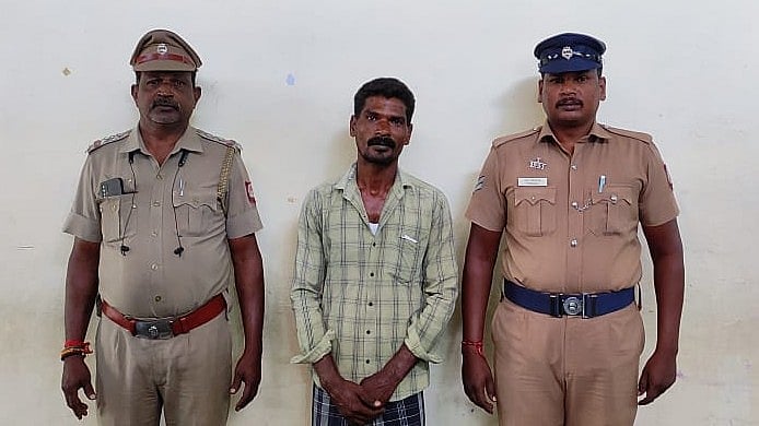 தேனி | கணவன் மனைவிக்கு கொலை மிரட்டல் விடுத்த நபர் கைது