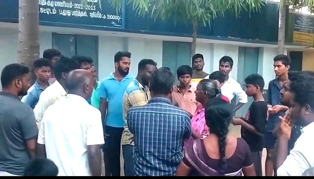 கள்ளக்குறிச்சி |பிரம்பால் அடி;த்த ஆசிரியர்... சுருண்டு விழுந்த மாணவன்.