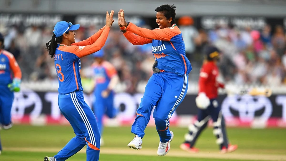 INDW vs ENGW| 2வது டி20 போட்டியிலும் இங்கிலாந்து தோல்வி.. வரலாறு படைக்கவிருக்கும் இந்திய மகளிர் அணி!