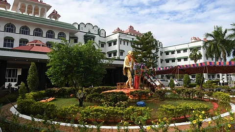 சட்டவிரோதமாக நிலத்தடி நீர்