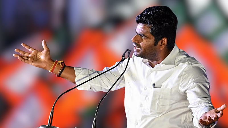 பாஜக ஆடும் அரசியல் சதுரங்கம்.. அண்ணாமலையை சுற்றி நடக்கிறதா?