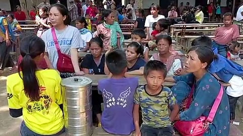 முகாம்களில் இருக்கும் மணிப்பூர் மக்கள்