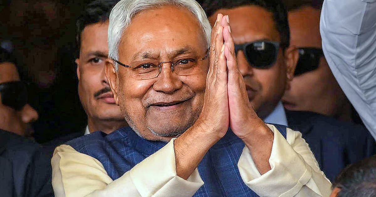 அதிரடி காட்டும் நிதிஷ் | பீகாரில் பத்திரிகையாளர்களின் மாதாந்திர ஓய்வூதியம் ரூ.15,000 ஆக உயர்வு!