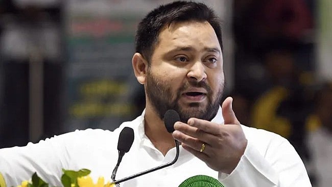 “வாக்காளர் வரைவு பட்டியலில் எனது பெயரே இல்லை” - தேஜஸ்வி யாதவ் பரபரப்பு குற்றச்சாட்டு