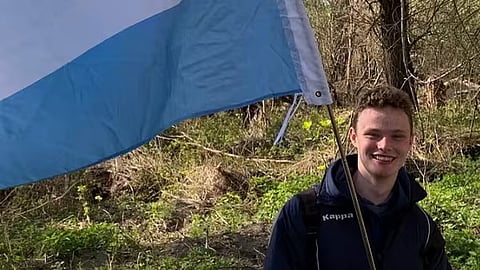 australian man 20 forms new country with 400 citizens