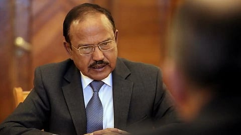 அமெரிக்க வரிக்கு மத்தியில் புடினை சந்தித்த அஜித் தோவல்