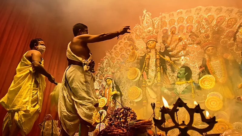 மேற்கு வங்கம்|1200 டன் ஹில்சா மீன்கள்... நவராத்திரிக்காக வங்கதேசத்தின் பரிசு!