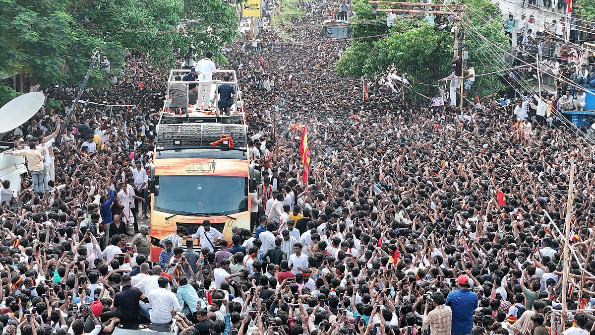 நீதிபதி குறித்து விமர்சனம்.. திண்டுக்கல் தவெக நிர்வாகி கைது!