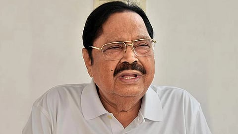 sc grants interim stay on high court order on against duraimurugan