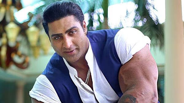 பிரபல பஞ்சாபி நடிகர் வரிந்தர் குமான் மாரடைப்பால் மரணம்.. தலைவர்கள் இரங்கல்!