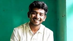 இயக்குநராக அறிமுகமாகும் பிரபல நடிகரின் மகன்! | Director