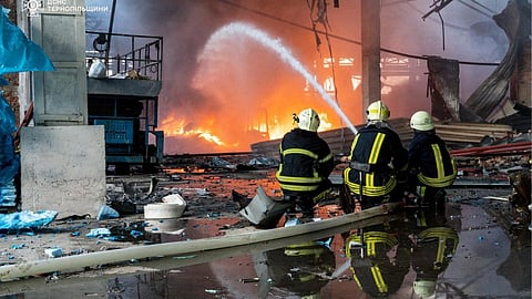 4 killed in Russian strikes overnight on Ukraine 