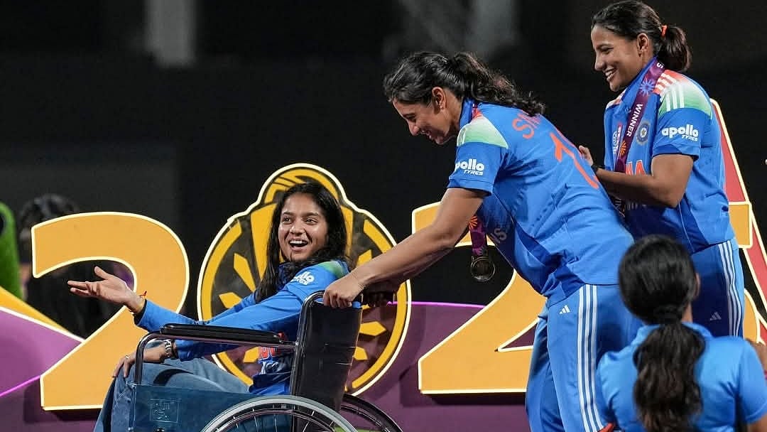 ’கண்ணீர் வந்தது..’ ஜெய் ஷா தலையீட்டுக்கு பின் பிரதிகாவிற்கு உலகக்கோப்பை பதக்கம்!