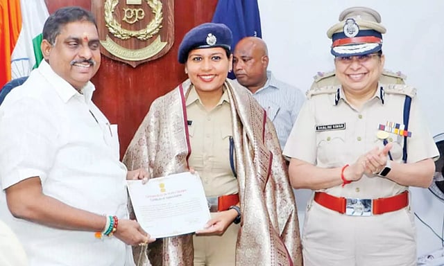 இஷா சிங்