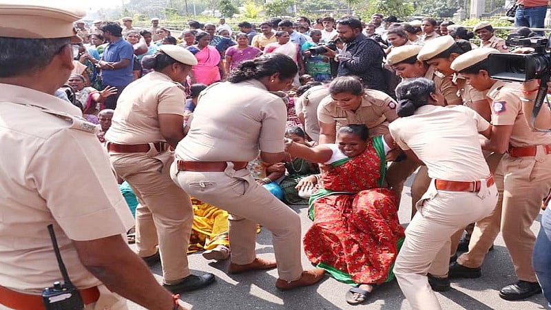தூய்மைப் பணியாளர்களின் கைதைத் தொடர்ந்து., தலைமைச் செயலகம் அருகேயும் போராட்டம்.!